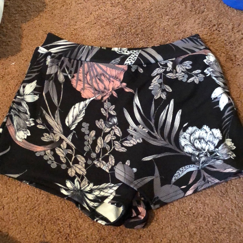 Floral skort